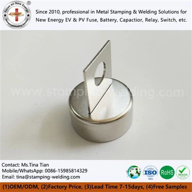 EV充電ヒューズ用キャップとコンタクト